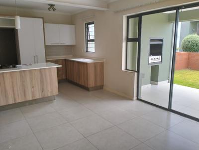 Apartment / Flat For Rent in Louwlardia, Centurion