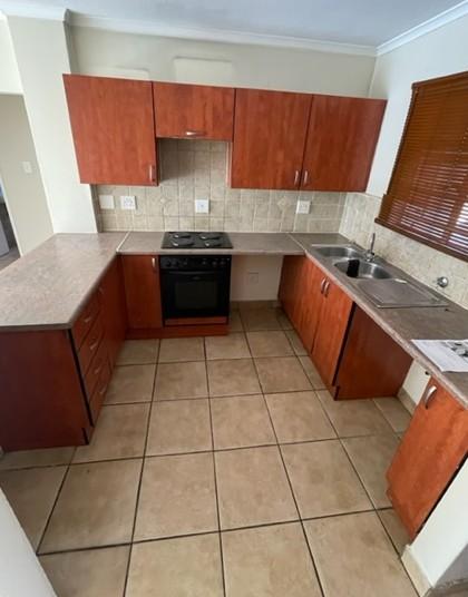 Apartment / Flat For Rent in Castleview, Germiston