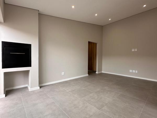 Townhouse For Rent in Haasendal, Kuilsriver